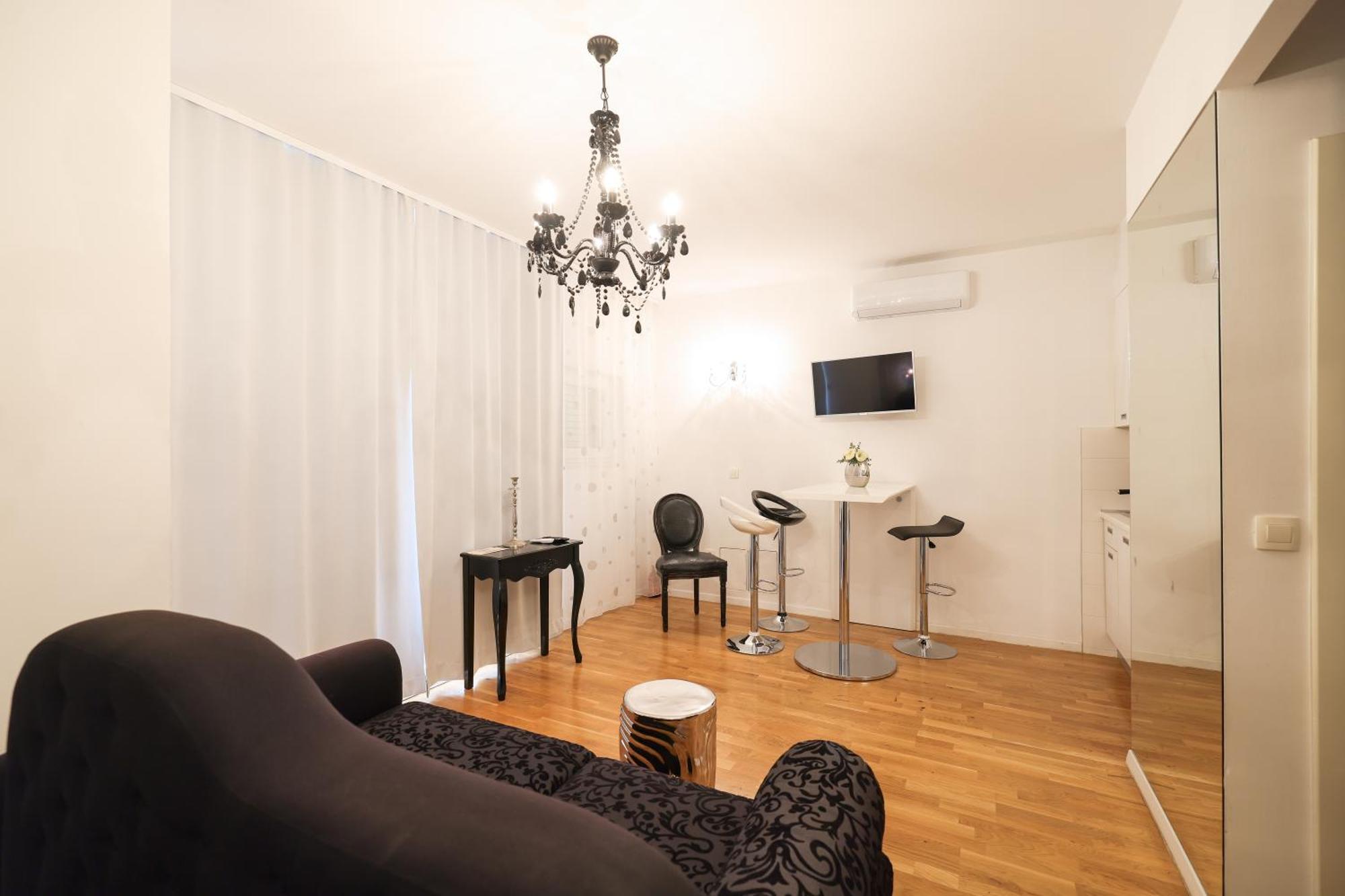 Tinel Superior 4* Zadar